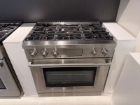 36 pouces. 5,5 Cu. Cuisinière à gaz double combustible avec four, 6 brûleurs, encastrable, convection, acier inoxydable, réallumage automatique, panneau inclinable