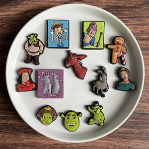 Breloques de chaussures en EVA souple en PVC, série <span class=keywords><strong>Shrek</strong></span>, accessoires personnalisables avec logo, livraison rapide en 7 jours - Product Image 4