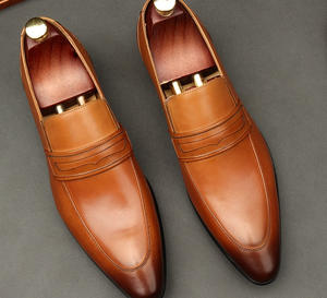 Fabricant de bottes à la cheville faites à la main tendance 2025, chaussures en cuir pour hommes, chaussures Oxford, bottes brogues - Product Image 1