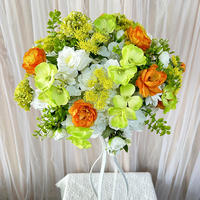 Arrangement de fleurs artificielles mixtes faites à la main avec des fleurs blanches, vertes et oranges, style naturel, en polyester, pour mariage