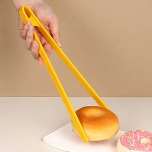 Pinces à aliments en <span class=keywords><strong>silicone</strong></span> pinces à <span class=keywords><strong>grille</strong></span>-<span class=keywords><strong>pain</strong></span> pinces à barbecue en <span class=keywords><strong>silicone</strong></span> avec long manche pour la cuisson au four - Product Image 3