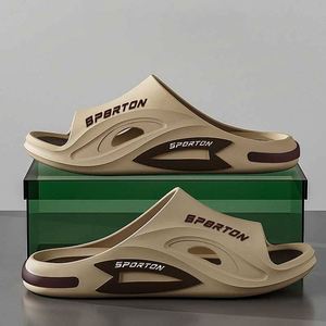 Chaussons pour hommes, tendance étudiante, antidérapants, pour l'intérieur et l'extérieur, version coréenne, pour la maison et la douche, chaussons frais pour hommes - Product Image 1