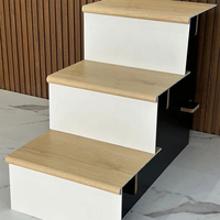Marches d'escalier modernes en SPC, aspect bois, avec nez de marche intégré, pour escaliers résidentiels et commerciaux sécurisés