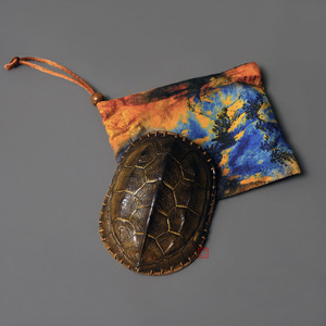 Coquille de tortue laquée naturelle, tissage en bambou, cuillère à thé en rotin, accessoires pour la cérémonie du thé, boîtes à thé anciennes, etc. - Product Image 1