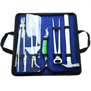 Kit d'outils professionnels pour le soin des sabots de cheval : Pince à clous de 13 pouces, Marteau à sabots, Couteau à sabots droit, Extracteur de 12 pouces - Product Image 1