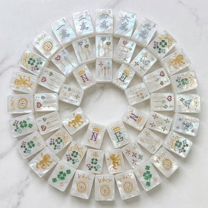 Ensemble de Mahjong de luxe moderne en nacre, couleurs bijoux, en acrylique blanc monocouche, style Couture - Product Image 2