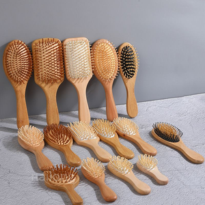 Peine de Bambú Moso para Masaje con Dientes de Bambú y Diseño de Cojín de Goma, Peine Manual para Cabello Largo de Mujer, Ideal para el Hogar, Excelente Regalo - Product Image 4