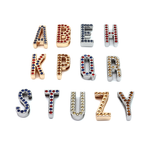 Breloques alphabet en alliage avec strass de 8 mm A-Z pour bracelets, colliers, bracelets de poignet, fabrication de bijoux DIY - Product Image 1