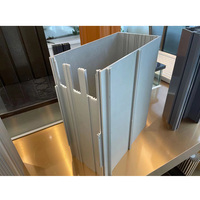 Boîtier en aluminium anodisé naturel transparent usiné par fraisage et poinçonnage préfabriqué 6063 6061 CNC pour bornes de recharge de voitures électriques