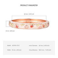 Daili vente en gros de bracelets de manchette à la mode pour femmes bracelet de fleurs en émail rouge avec accessoires en alliage de zinc plaqué or