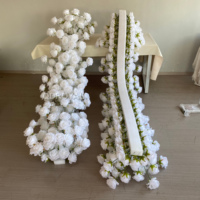 Produits les plus vendus : Guirlande de fleurs artificielles en gros pour arche de mariage, décorations de salle, centre de table