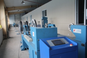 Vente directe usine – Câble à fibres optiques blindé GYTS/2-24 fibres, micro-câble <span class=keywords><strong>optique</strong></span> soufflé à l'air pour extérieur - Product Image 5