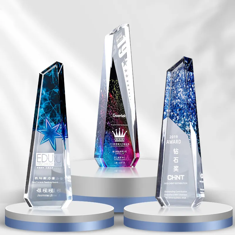 Produttore Logo personalizzato stampa a colori premio premio per personalizzare trofei di vetro all'ingrosso della fabbrica di cristallo bianco K9 trofeo