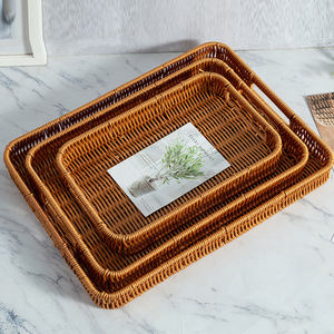 Vente en gros de panier de service en osier de haute qualité plateau de service tissé plateau rectangulaire en rotin avec poignées en bois - Product Image 1