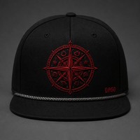 Casquette Trucker 5 Panneaux Vintage Personnalisée avec Broderie, Visière en Mousse et Filet, Style Urbain Chicano Côte Ouest, Vente en Gros