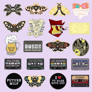 Ensemble de badges en émail assortis, motifs mignons de dessins animés, de culture <span class=keywords><strong>pop</strong></span> et thématiques pour sacs à dos, vestes et cadeaux - Product Image 2