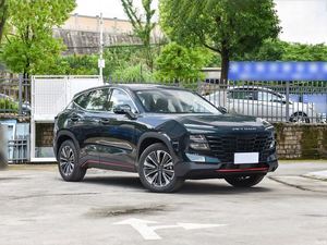 <strong>2025</strong> Jetour Dashing Turbo <strong>SUV</strong> <strong>Used</strong> Automatic Panoramic Sunroof Leather Seats FWD R19 Tires Left Steering Competitive Rear Price