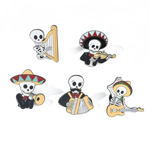 Broche de la série d'horreur Halloween, motif tête d'animal et os, créative, originale et polyvalente, en alliage électroplaqué - Product Image 5