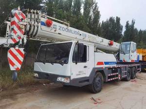 Nueva Llegada: Grúa sobre Camión Usada Zoomlion QY25V de 25 Toneladas, Grúa de Construcción de Alto Rendimiento con Motor Weichai, Componente de Motor a Bajo Precio - Product Image 5