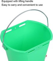 Seau d'alimentation pour vache en plastique à multiples embouts 8l seau d'alimentation pour lait d'agneau haute capacité seau d'alimentation pour lait de mouton seau d'alimentation pour bétail mouton