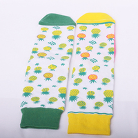Chaussettes Jacquard Personnalisées en Gros à Motif Fruits Entiers, Blanches, Longues, Tricotées, Drôles