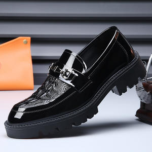 Zapatos de Vestir Formales para Hombre, Lujosos y Casuales, Hechos de Cuero de Alta Calidad, con un Estilo Exquisito y un Alto Estándar. - Product Image 1