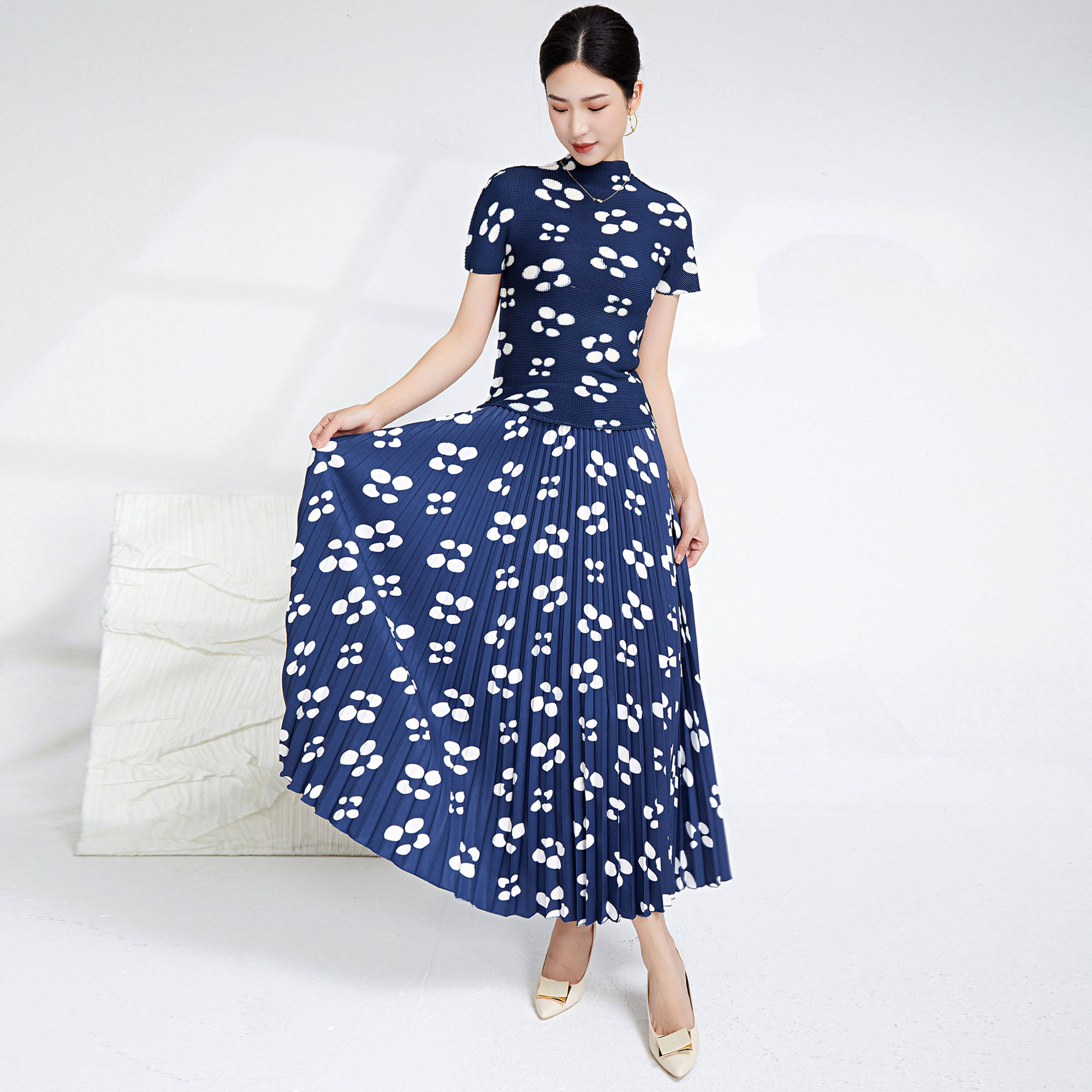 สีน้ำเงิน