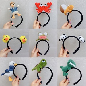 <span class=keywords><strong>Serre</strong></span>-tête en forme de crabe de dessin animé mignon, accessoires et <span class=keywords><strong>serre</strong></span>-têtes pour cheveux faits à la main avec un design animalier de dessin animé - Product Image 1