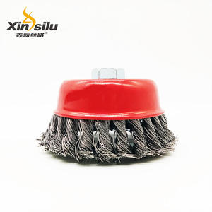 <span class=keywords><strong>Brosse</strong></span> <span class=keywords><strong>métallique</strong></span> torsadée de 75 mm <span class=keywords><strong>pour</strong></span> <span class=keywords><strong>meuleuse</strong></span> d'angle, élimination de la rouille et ébavurage des métaux - Product Image 2