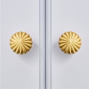 Light Luxury Creative French Golden Pumpkin <b>Handle</b> Modern Zinc Alloy Durable Wardrobe <b>Drawer</b> Dresser Cabinet Furniture Door - Product Image 5