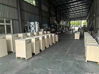 Regulador de Voltaje Automático Trifásico de Tipo Columna Guangchuang SBW-180kVA de Alta Eficiencia para Uso en Centros de Datos