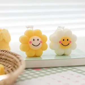 Cute Smiley Sunflower Scented Candle DIY Creative Birthday Party Decoration Ornament Candle