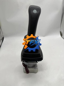 อะไหล่ห้องโดยสารรถขุด E416C E416D E420D E424D จอยสติ๊ก 1855916 1855915 - Product Image 2