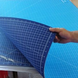 Tapis de découpe en PVC antidérapant extra large 36 pouces x 48 pouces, auto-cicatrisant, format A0 - Product Image 6