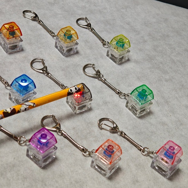 4 Keys Mechanical Keyboard Switch Keychain With Led Light Acrylic Keycap Tester Switches Relieve Stress Keyboard