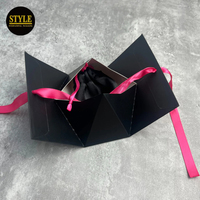 Kit d'emballage artisanal écologique personnalisé pour mariage, anniversaire, cadeau, sac à bijoux pliable en papier artistique avec dorure à chaud