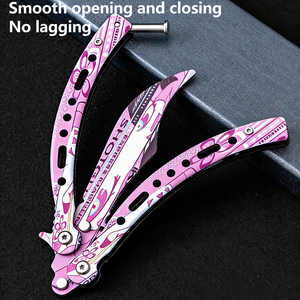Cuchillo de Entrenamiento Tipo Balisong de <span class=keywords><strong>CSGO</strong></span>, Suministro Directo de Fábrica, Hoja Multifuncional para Campismo, Plegable, para Prácticas, DIY - Product Image 1