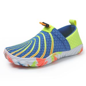 Chaussures aquatiques pour enfants Yoris à séchage rapide, antidérapantes, avec semelle en caoutchouc, pour la plage - Product Image 1