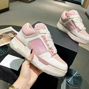 Venta directa de fábrica de zapatos de lujo de diseñador nuevos y de alta calidad. Zapatos casuales de moda para mujer blancos. Zapatos de hombre. - Product Image 5