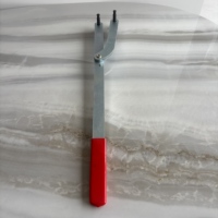 Kit d'outils pour le démontage de la poulie de vilebrequin
