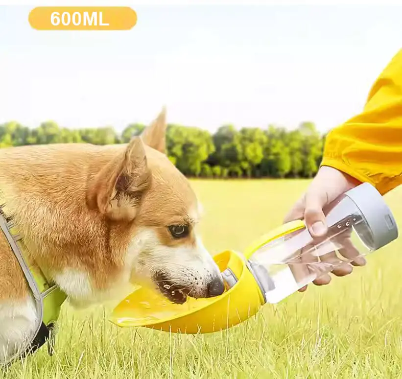 UMIONELEDポータブルウォーターボトル犬用屋外発光ペットボトル旅行犬飲料水ボトルディスペンサーボウル