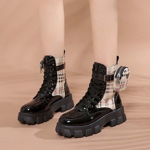 Nouvelles Bottes Martin pour <span class=keywords><strong>Femme</strong></span> Automne Hiver 2025 avec <span class=keywords><strong>Petit</strong></span> Sac à Carreaux Suspendu, Semelle Épaisse et Lacets – <span class=keywords><strong>Bottines</strong></span> Courtes - Product Image 5