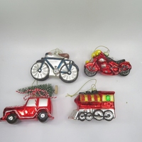 Ornamen Figurine Tentara Bentuk Merah Putih dengan Glitter Emas untuk Dekorasi Gantungan Pohon Natal