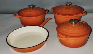 Ensemble de 4 ustensiles de cuisine de luxe en <span class=keywords><strong>fonte</strong></span> <span class=keywords><strong>émaillée</strong></span>, couleur dégradée, comprenant une cocotte, fabrication chinoise, outil de cuisine domestique pour la fête du Ramadan - Product Image 3