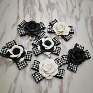 Broche de créateur en cuir PU pour corsage de ruban pour les enfants pour les idées de cadeaux de fiançailles de mariage - Product Image 1