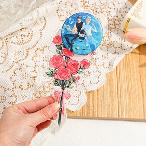 Expositor de acrílico transparente personalizado de doble cara con soporte para insignias, diseño de dibujos animados para decoración navideña - Product Image 3