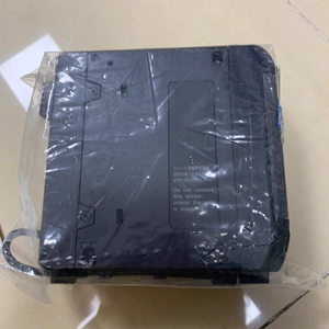 Keyence LK-G5001PV เซ็นเซอร์เลเซอร์ CMOS ความเร็วสูง/แม่นยำสูง LK-G5000ชุดควบคุมในตัว - Product Image 5