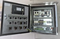 Boîtier de commande MCB en acier et aluminium certifié CE/ETL de haute qualité Unité de distribution d'alimentation électrique 300A pour tension ca