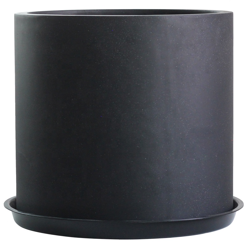 Black Small with plastic saucer