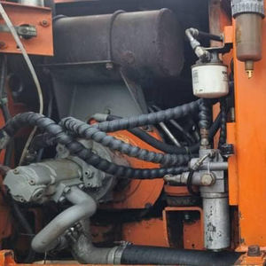 Mini pelle Hitachi ZX60 d'occasion de haute qualité, origine japonaise, garantie d'un an, capacité du godet de 1.15m, puissance de 75kW à vendre à Shanghai - Product Image 3